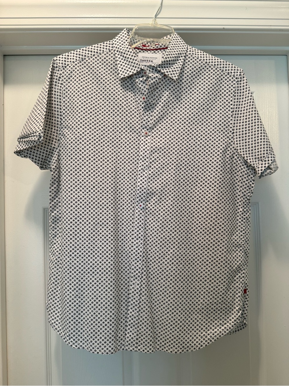 Denim & Flower White Short-Sleeve Button-Up Shirt
